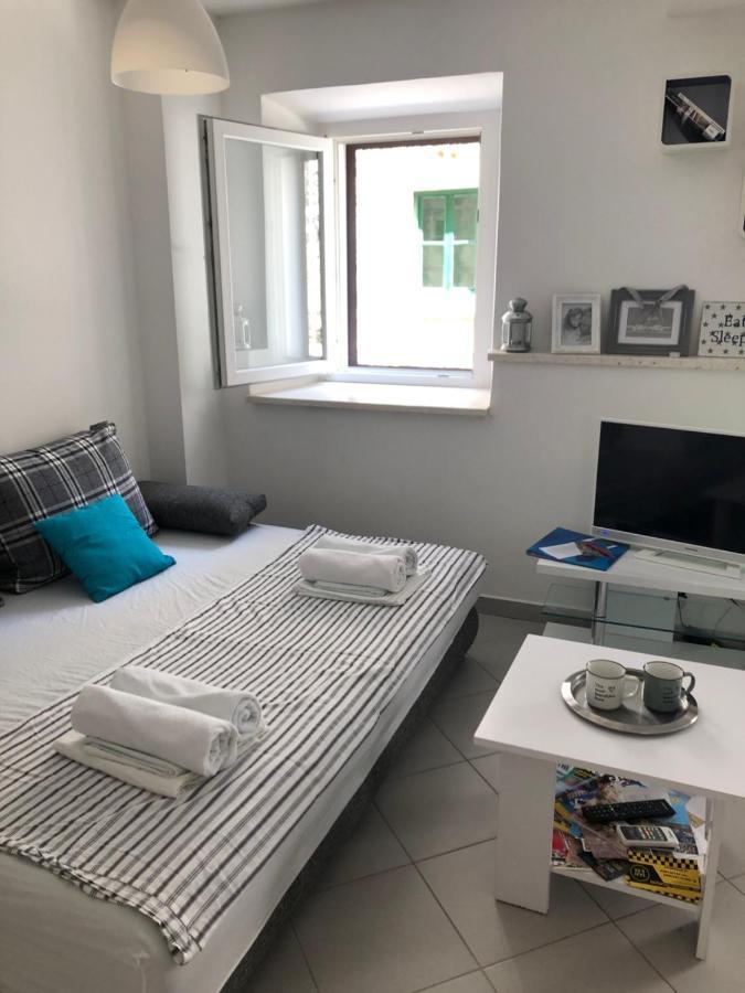 ילסה Apartment Estera מראה חיצוני תמונה
