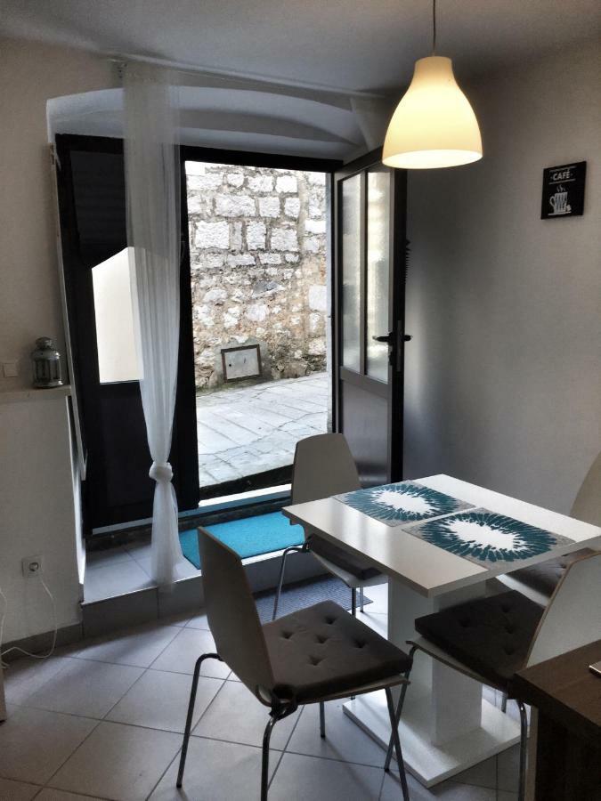 ילסה Apartment Estera מראה חיצוני תמונה
